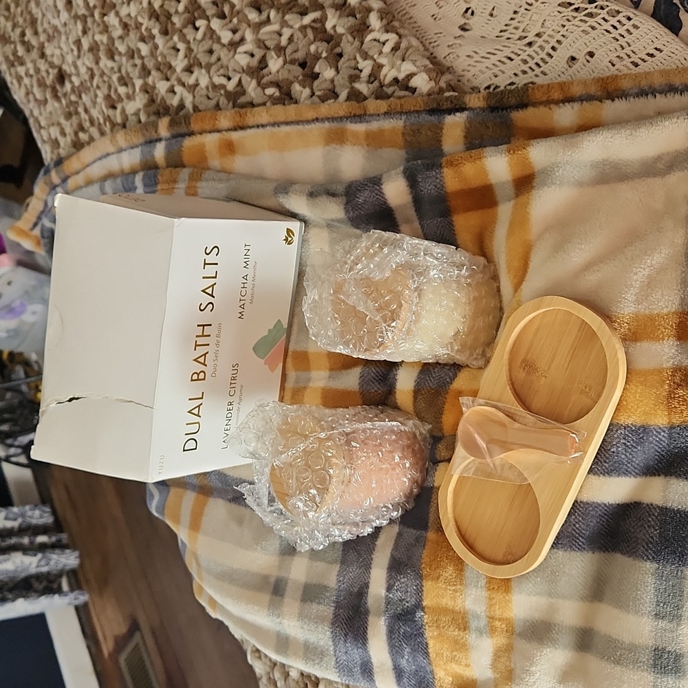 NEW YUZU Lavender Citrus/Matcha Mint Dual Bath Salt Set